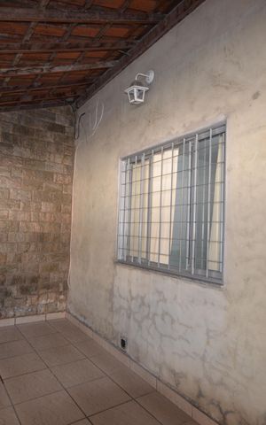 Casa à venda com 120m², 2 quartos e 1 vagaGaragem