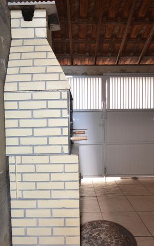 Casa à venda com 120m², 2 quartos e 1 vagaÁrea comum - Churrasqueira