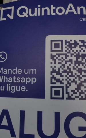 Casa à venda com 120m², 2 quartos e 1 vagaPlaca instalada