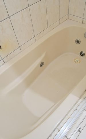Casa para alugar com 250m², 3 quartos e 4 vagasBanheiro da Suíte