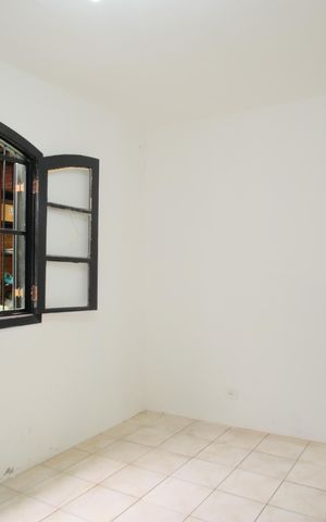 Casa para alugar com 250m², 3 quartos e 4 vagasSuíte