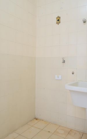 Casa para alugar com 250m², 3 quartos e 4 vagasÁrea de Serviço