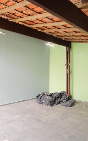 Casa para alugar com 250m², 3 quartos e 4 vagasQuintal