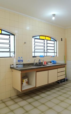 Casa para alugar com 250m², 3 quartos e 4 vagasCozinha