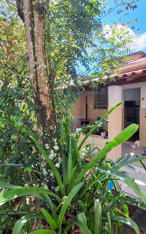 Casa para alugar com 101m², 2 quartos e sem vaga Casa para alugar com 101m², 2 quartos e sem vagaQuintal