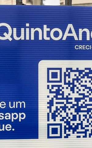 Casa à venda com 222m², 3 quartos e 4 vagasQCSW-215