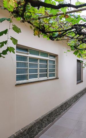 Casa à venda com 222m², 3 quartos e 4 vagasQuintal