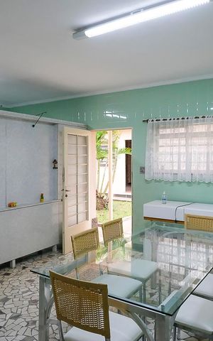 Casa à venda com 222m², 3 quartos e 4 vagasCozinha