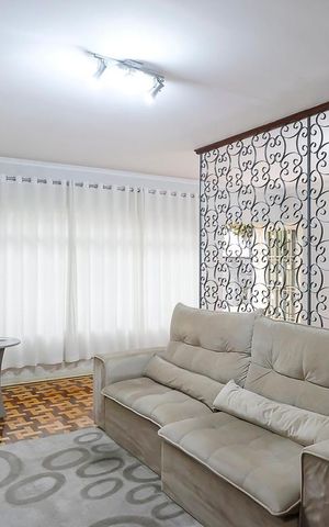 Casa à venda com 222m², 3 quartos e 4 vagasSala 2