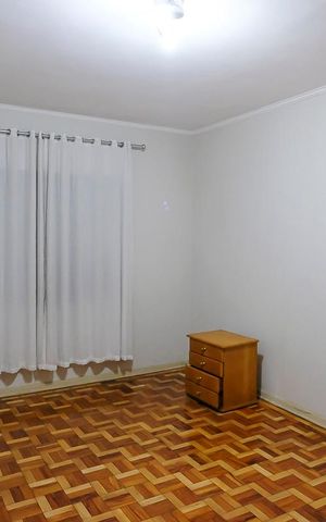 Casa à venda com 222m², 3 quartos e 4 vagasQuarto 2