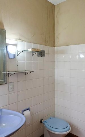 Casa à venda com 222m², 3 quartos e 4 vagasÁrea de serviço