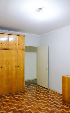 Casa à venda com 222m², 3 quartos e 4 vagasQuarto 2