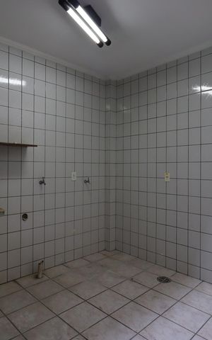 Casa à venda com 210m², 3 quartos e 2 vagasÁrea de Serviço