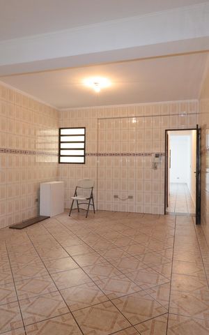 Casa à venda com 210m², 3 quartos e 2 vagasCozinha