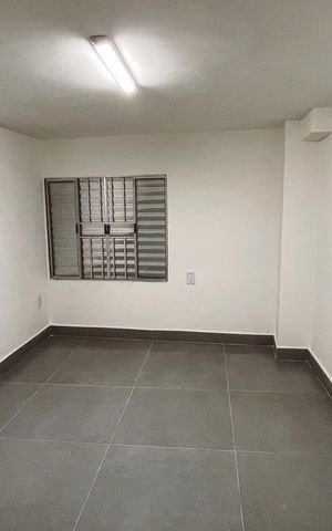 Casa para alugar com 42m², 2 quartos e sem vaga Casa para alugar com 42m², 2 quartos e sem vagaQuarto 1