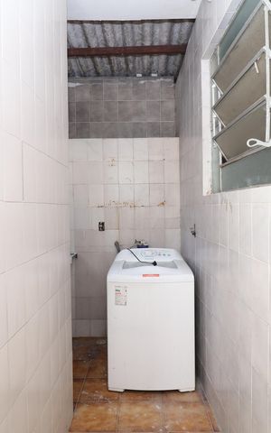 Casa à venda com 209m², 3 quartos e 1 vagaÁrea de Serviço