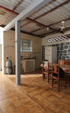 Casa à venda com 209m², 3 quartos e 1 vagaÁrea gourmet