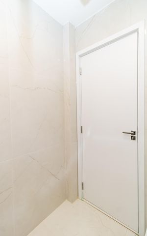 Casa à venda com 105m², 3 quartos e 2 vagas Casa à venda com 105m², 3 quartos e 2 vagasBanheiro da Suíte