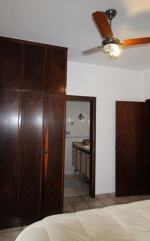 Casa de condomínio para alugar com 380m², 4 quartos e sem vagaSuíte 2