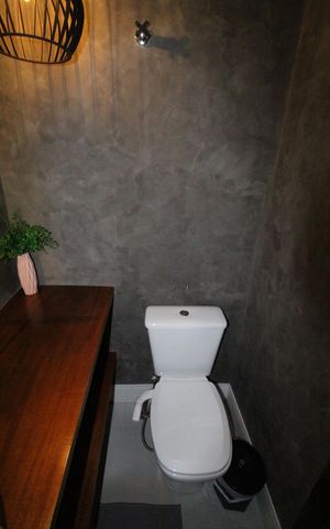 Casa de condomínio para alugar com 380m², 4 quartos e sem vagaLavabo