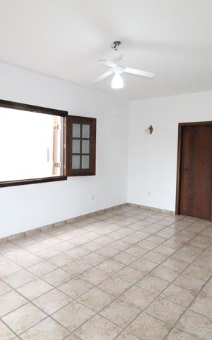 Casa de condomínio para alugar com 380m², 4 quartos e sem vagaSuíte 1