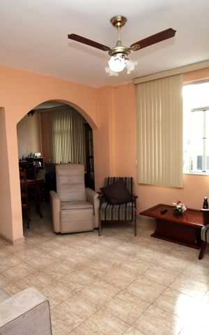 Apartamento à venda com 69m², 3 quartos e 1 vagaSala