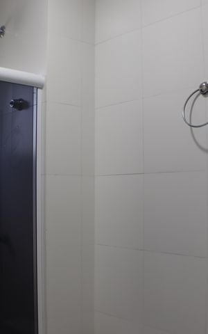 Apartamento à venda com 50m², 1 quarto e 1 vaga Apartamento à venda com 50m², 1 quarto e 1 vagaBanheiro da Suíte