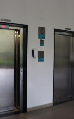 Apartamento à venda com 50m², 1 quarto e 1 vaga Apartamento à venda com 50m², 1 quarto e 1 vagaHall de entrada