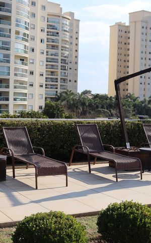 Apartamento à venda com 50m², 1 quarto e 1 vaga Apartamento à venda com 50m², 1 quarto e 1 vagaÁrea comum - Piscina