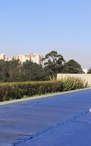 Apartamento à venda com 50m², 1 quarto e 1 vaga Apartamento à venda com 50m², 1 quarto e 1 vagaÁrea comum - Piscina