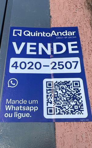 Casa à venda com 133m², 3 quartos e 4 vagas Casa à venda com 133m², 3 quartos e 4 vagasPlaca