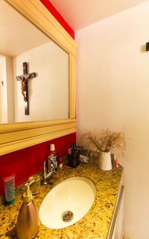 Apartamento para alugar com 70m², 2 quartos e 2 vagas Apartamento para alugar com 70m², 2 quartos e 2 vagasBanheiro