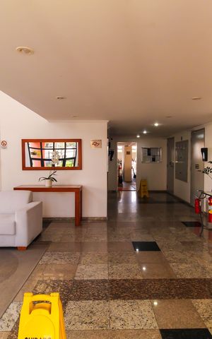 Apartamento para alugar com 70m², 2 quartos e 2 vagas Apartamento para alugar com 70m², 2 quartos e 2 vagasHall