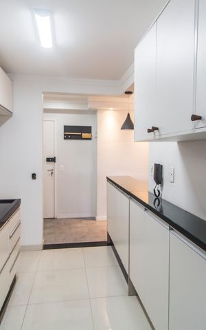 Apartamento para alugar com 74m², 2 quartos e 1 vagaCozinha