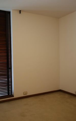 Casa à venda com 945m², 4 quartos e 2 vagasQuarto 2