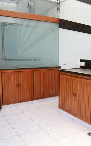 Casa à venda com 945m², 4 quartos e 2 vagasCozinha 2