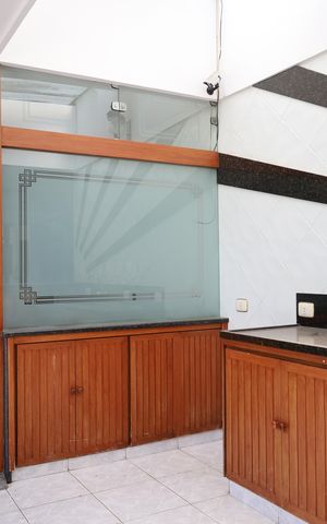 Casa à venda com 945m², 4 quartos e 2 vagasCozinha 2