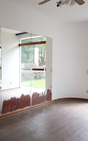 Casa à venda com 945m², 4 quartos e 2 vagasSala 3