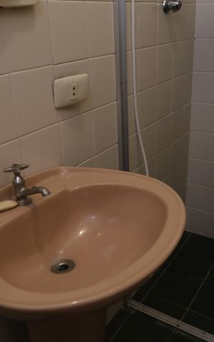 Casa à venda com 945m², 4 quartos e 2 vagasBanheiro de Serviço 2