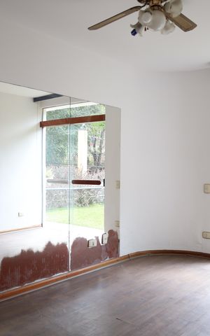 Casa à venda com 945m², 4 quartos e 2 vagasSala 3