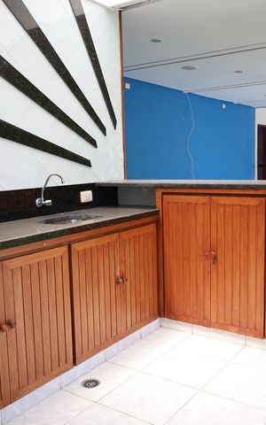 Casa à venda com 945m², 4 quartos e 2 vagasCozinha 2