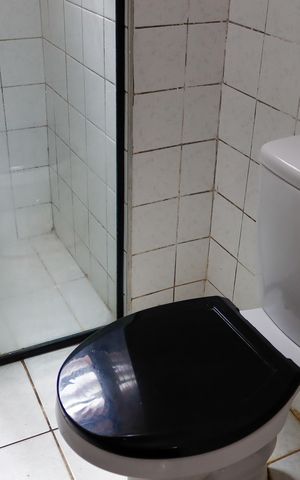 Apartamento à venda com 45m², 2 quartos e 1 vaga Apartamento à venda com 45m², 2 quartos e 1 vagaBanheiro