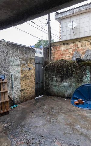 Casa à venda com 595m², 3 quartos e 2 vagas Casa à venda com 595m², 3 quartos e 2 vagasGaragem