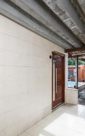 Casa à venda com 96m², 4 quartos e 2 vagasÁrea comum