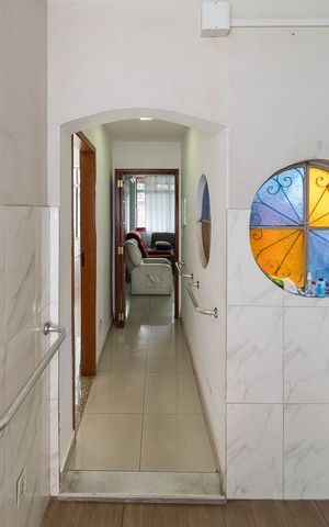 Casa à venda com 96m², 4 quartos e 2 vagasCopa