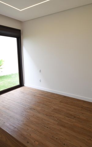Casa de condomínio à venda com 350m², 3 quartos e 4 vagasQuarto Suíte 3