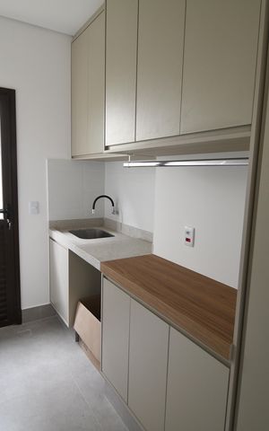 Casa de condomínio à venda com 350m², 3 quartos e 4 vagasÁrea de Serviço