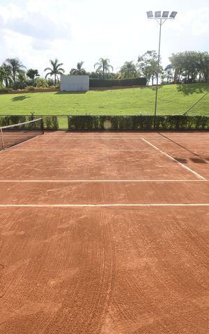 Casa de condomínio à venda com 350m², 3 quartos e 4 vagasQuadra