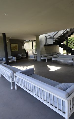 Casa de condomínio à venda com 350m², 3 quartos e 4 vagasEspaço de Jogos