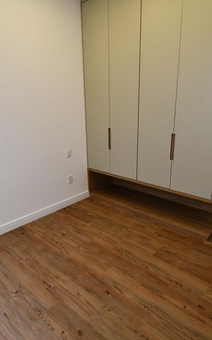 Casa de condomínio à venda com 350m², 3 quartos e 4 vagasSuíte 2